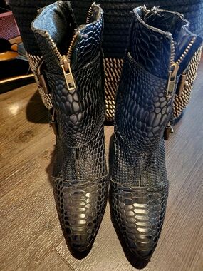 Freebird Joey Booties